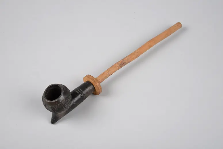 Tobacco Pipe