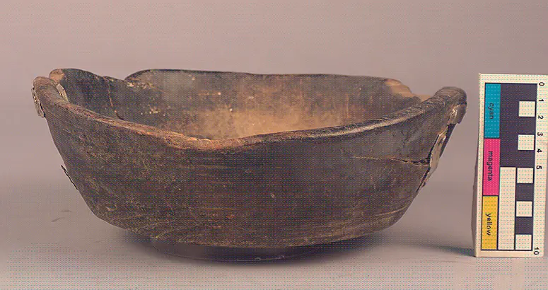 Holzschüssel