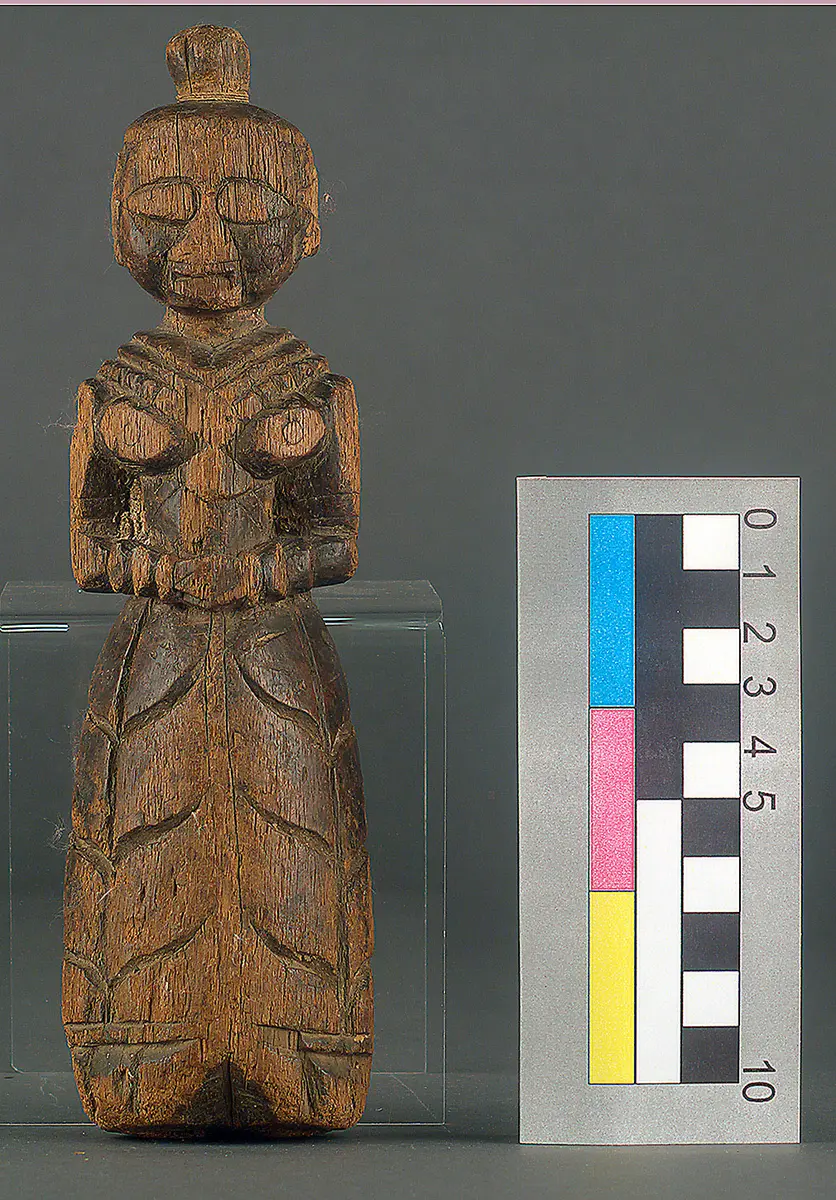 Holzfigur