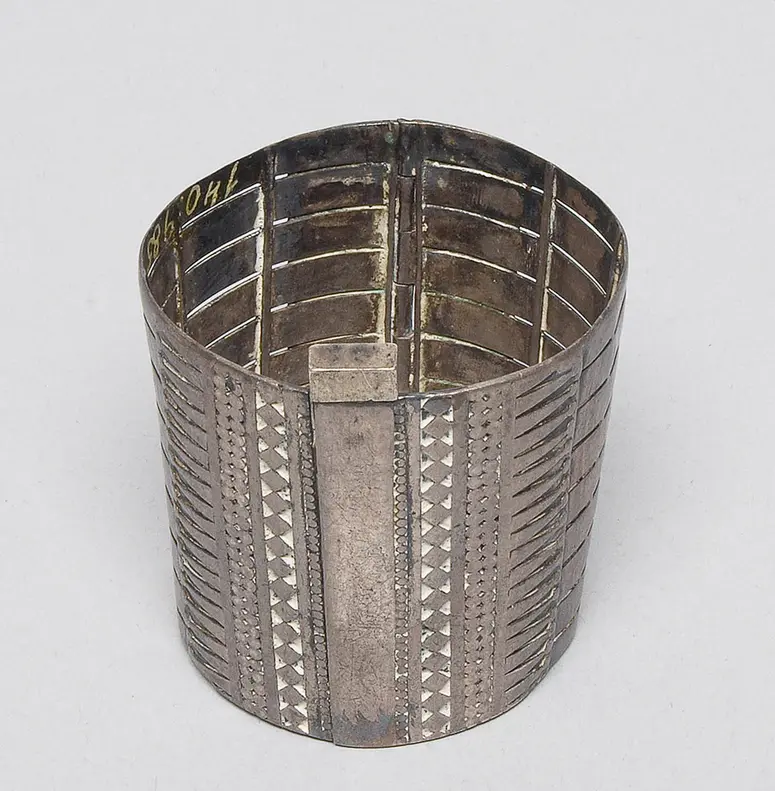 Armschmuck