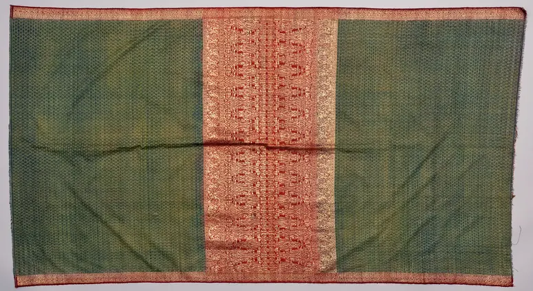 Tuch, Sarong