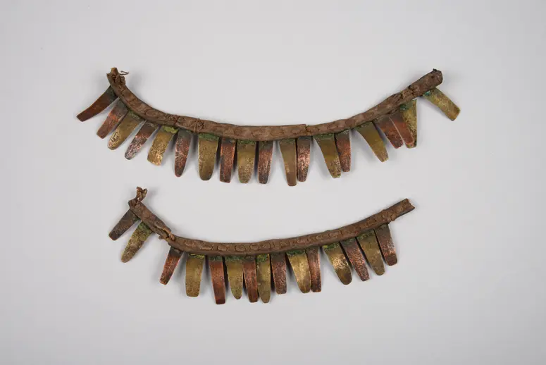 Kopfschmuck (beschädigt)