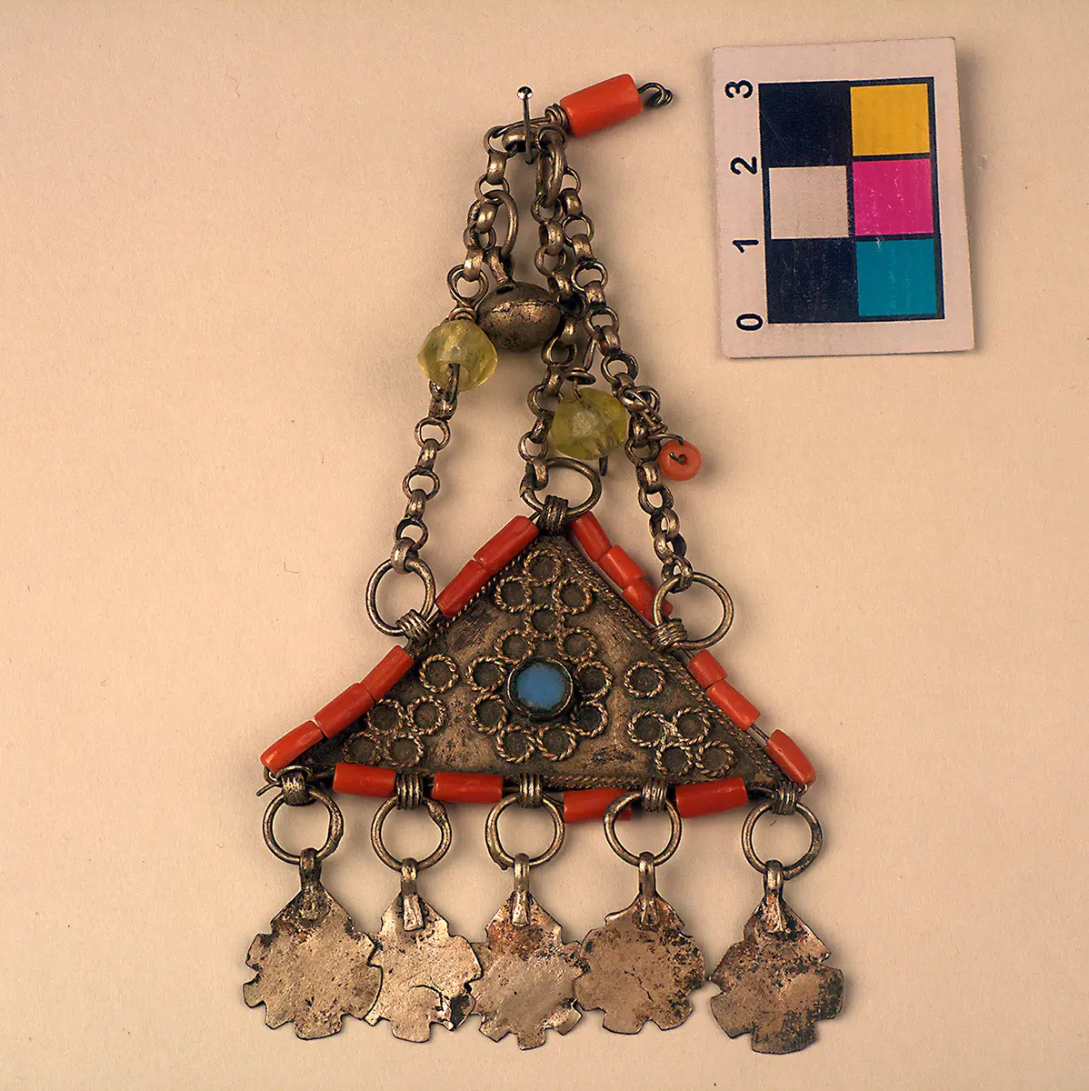 Amulett/ Brustschmuck