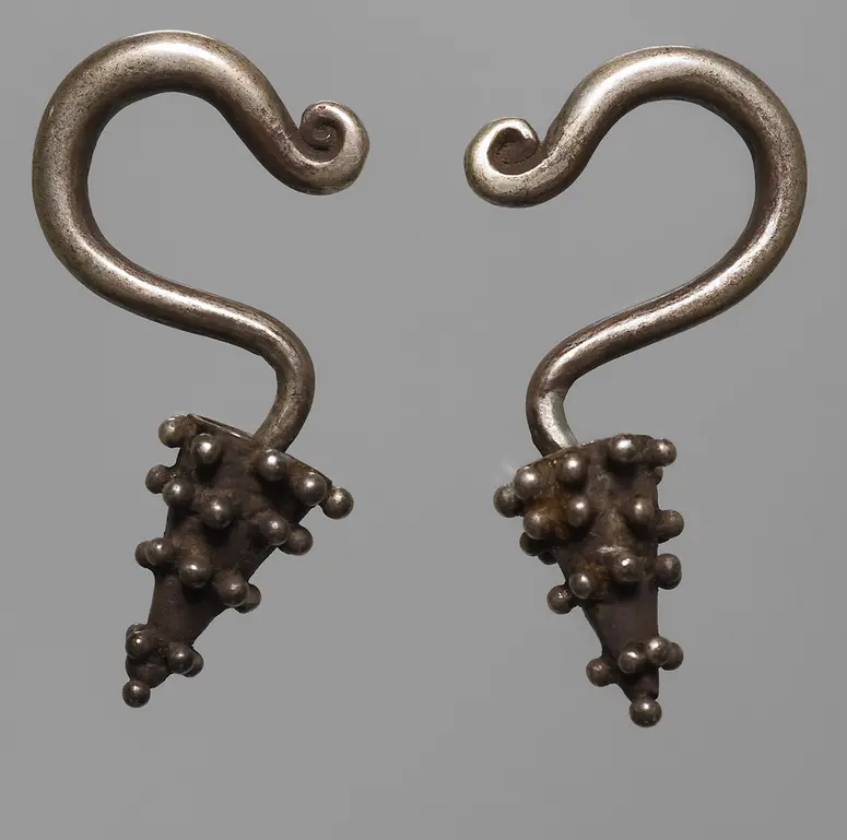Ohrschmuck