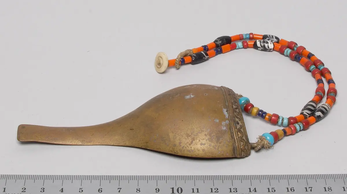 Brustschmuck