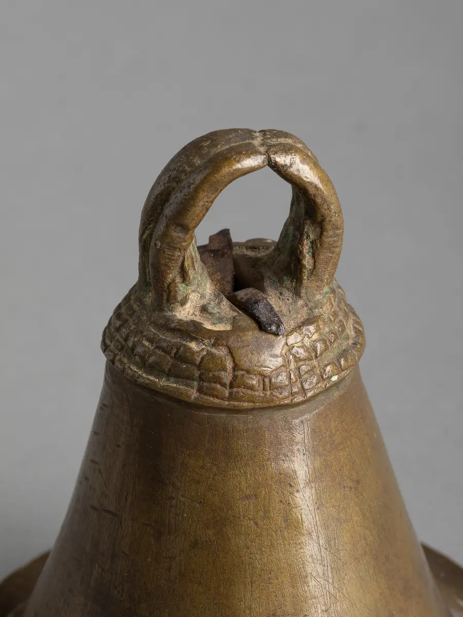 Bell