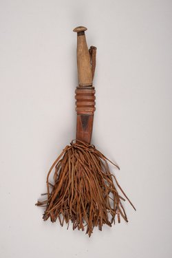 Messer mit Scheide