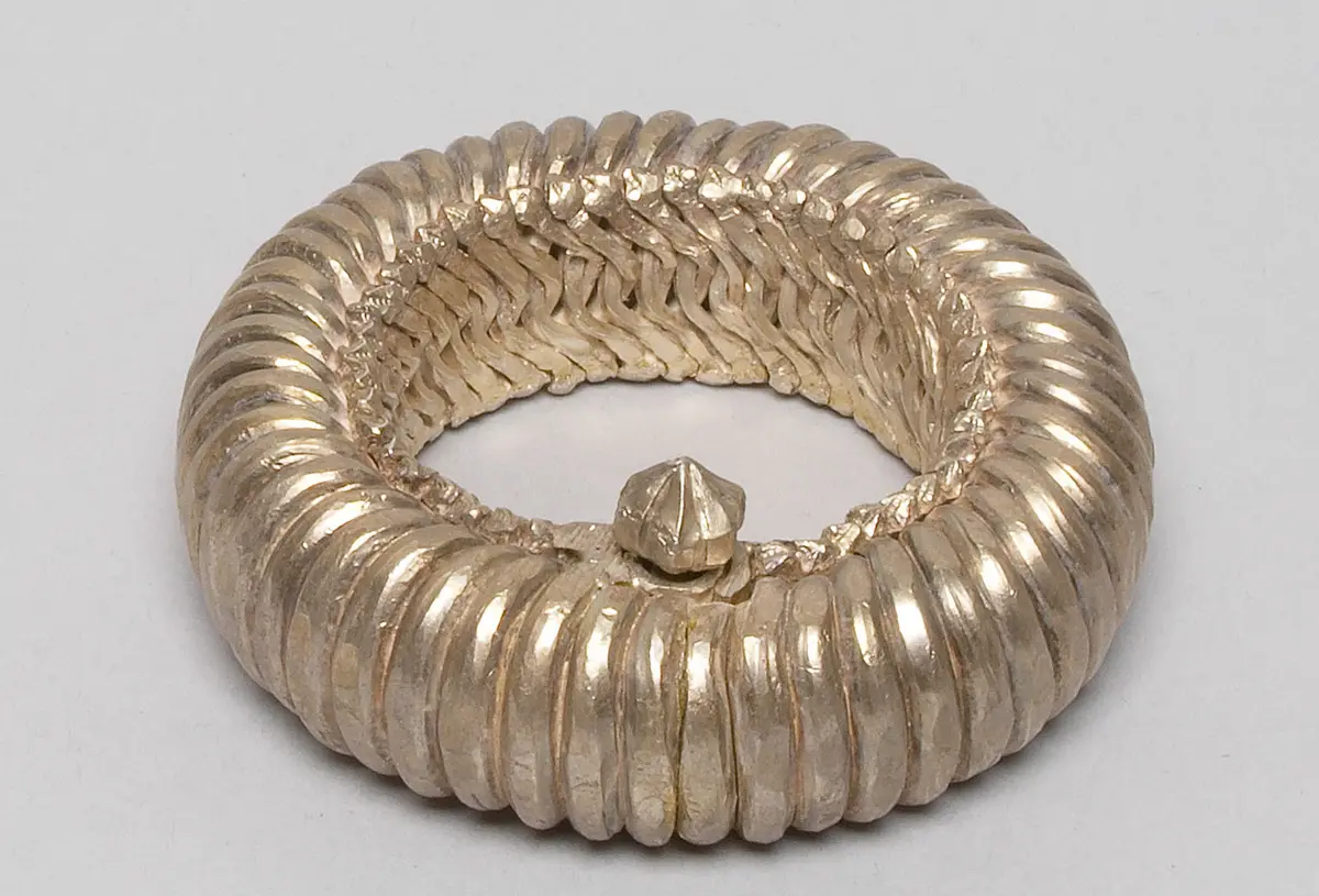 Beinschmuck