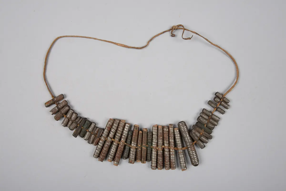 Halsband