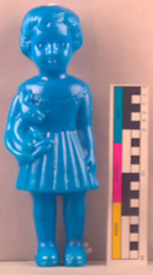 Plastikpuppe