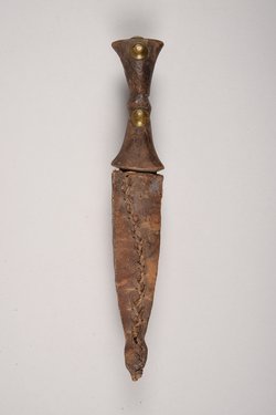 Messer mit Scheide