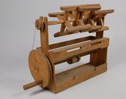 Haspelmaschine itokuri-guruma 糸繰り車