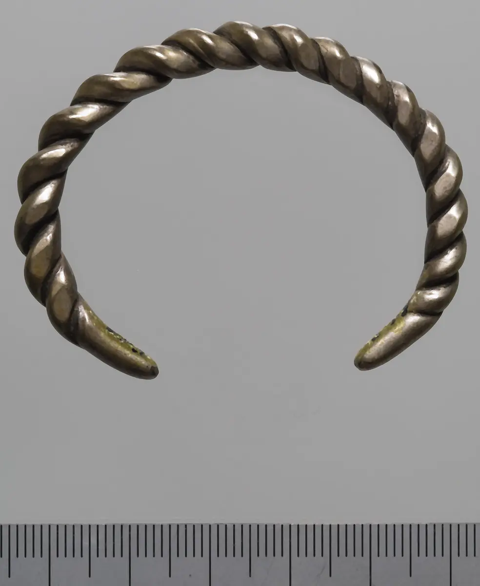 Armreifen
