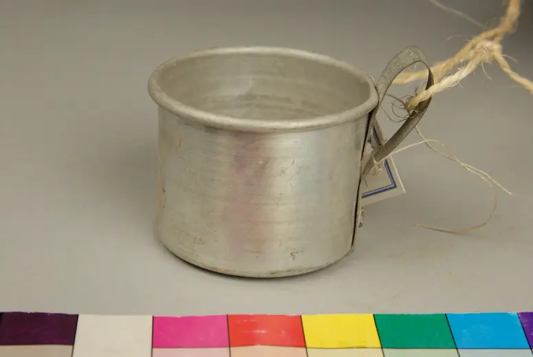 Becher