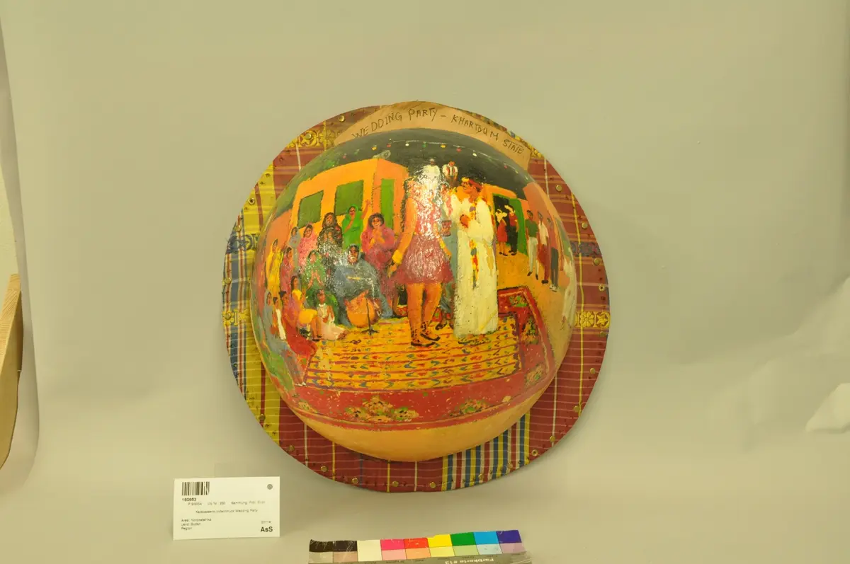 Kalebassenwandschmuck