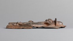 Reliefplatte: Oberer Teil eines Portugiesen