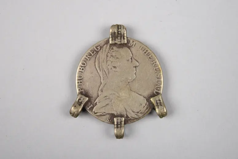 Anhänger aus einem Maria Theresien Taler