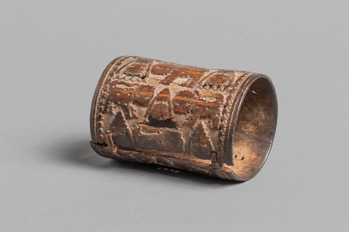 Ivory Armcuff