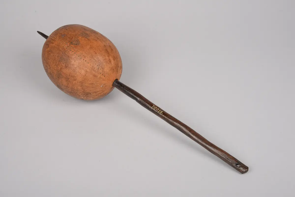 Rassel (Instrument)