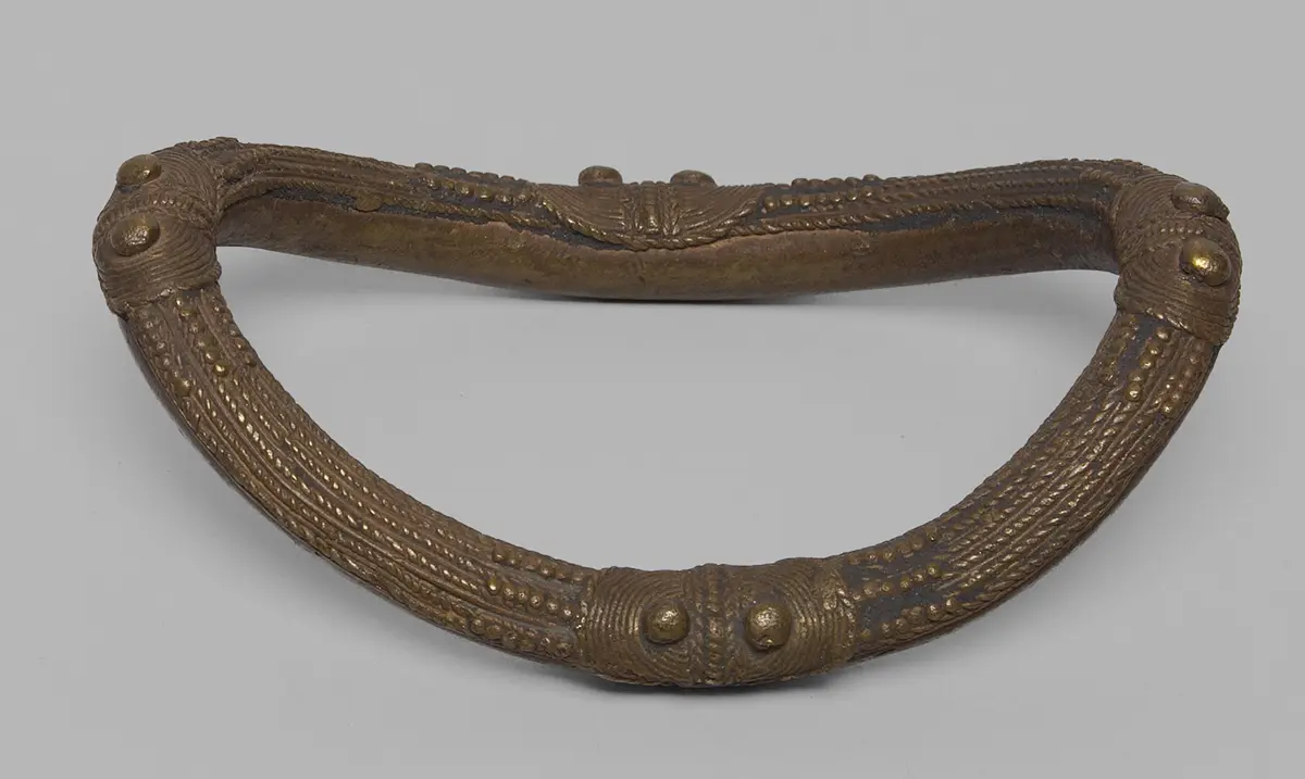 Beinschmuck