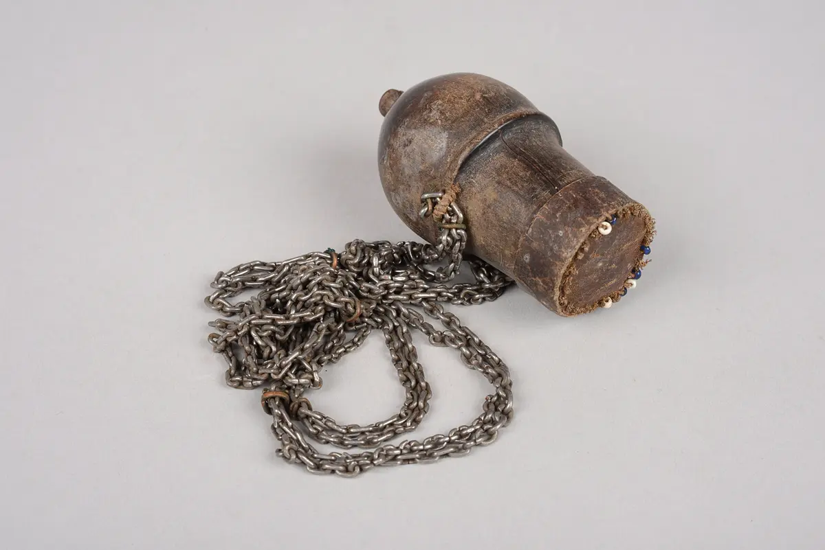 Schnupftabakbehälter auf Kette