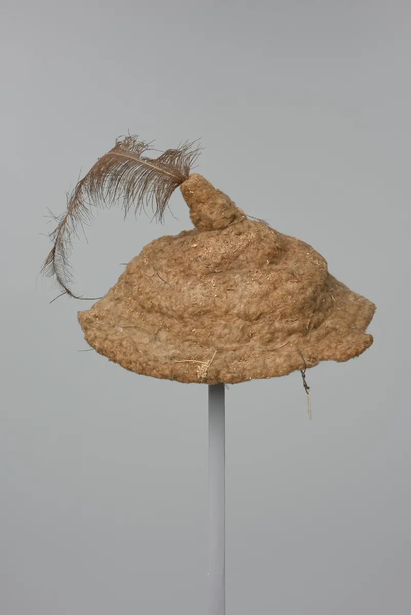 Kopfbedeckung
