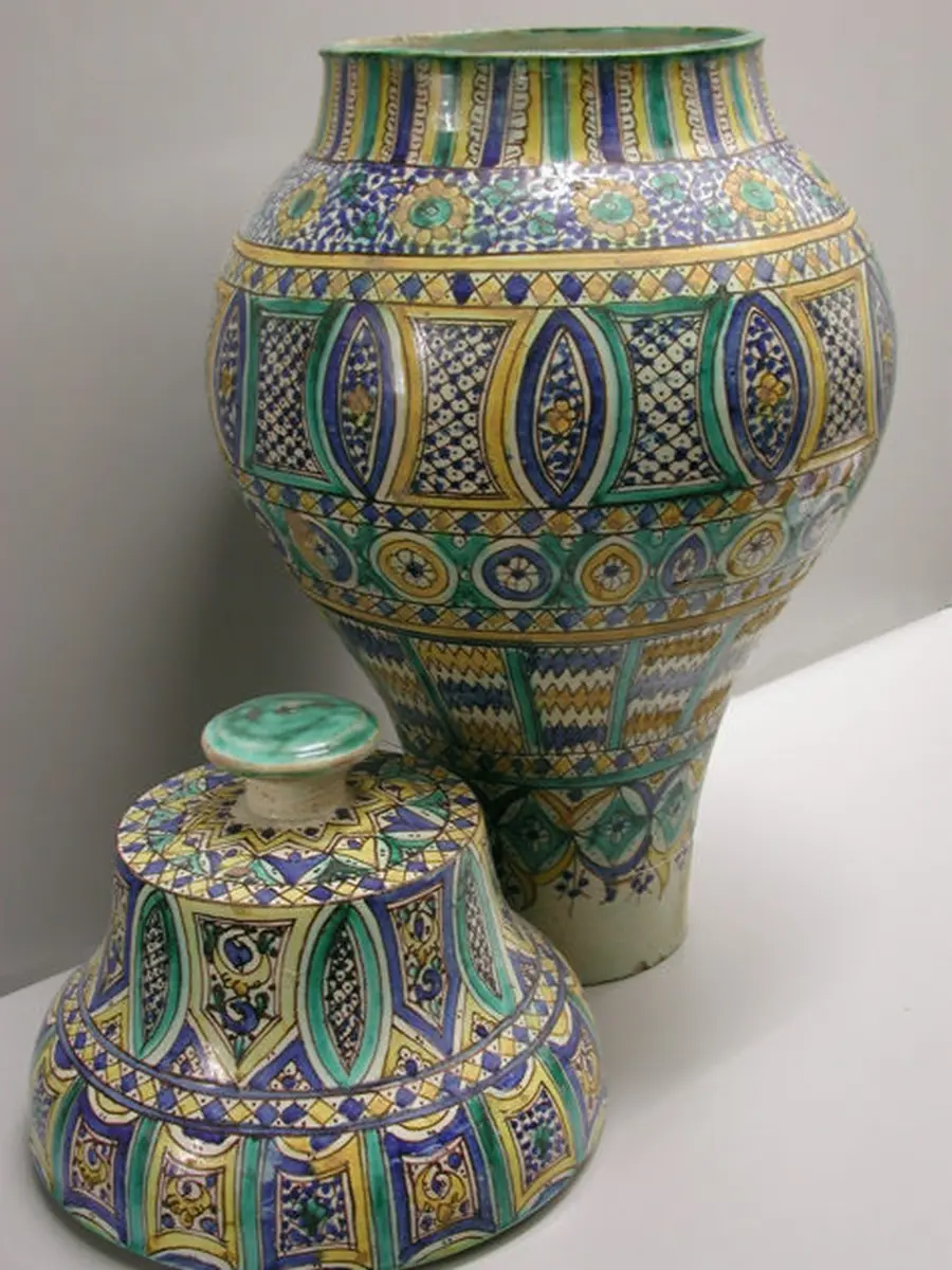 Deckelvase
