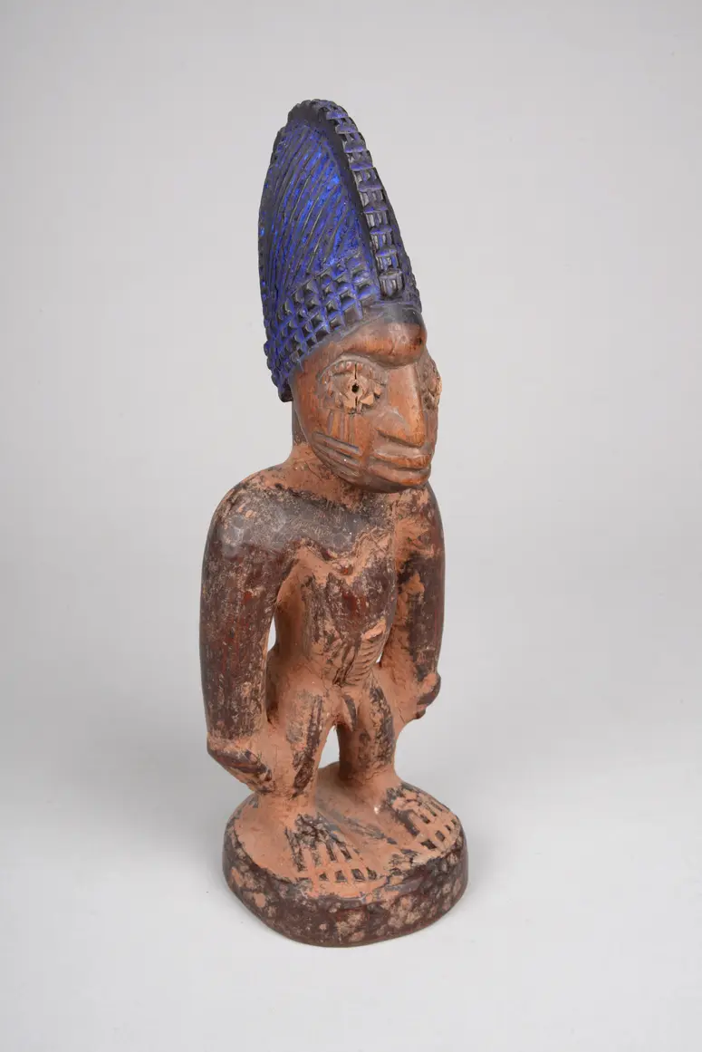 Männliche Ibeji Zwillingsfigur