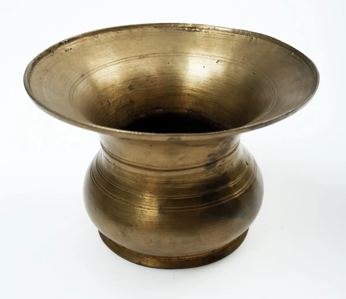 Spitoon