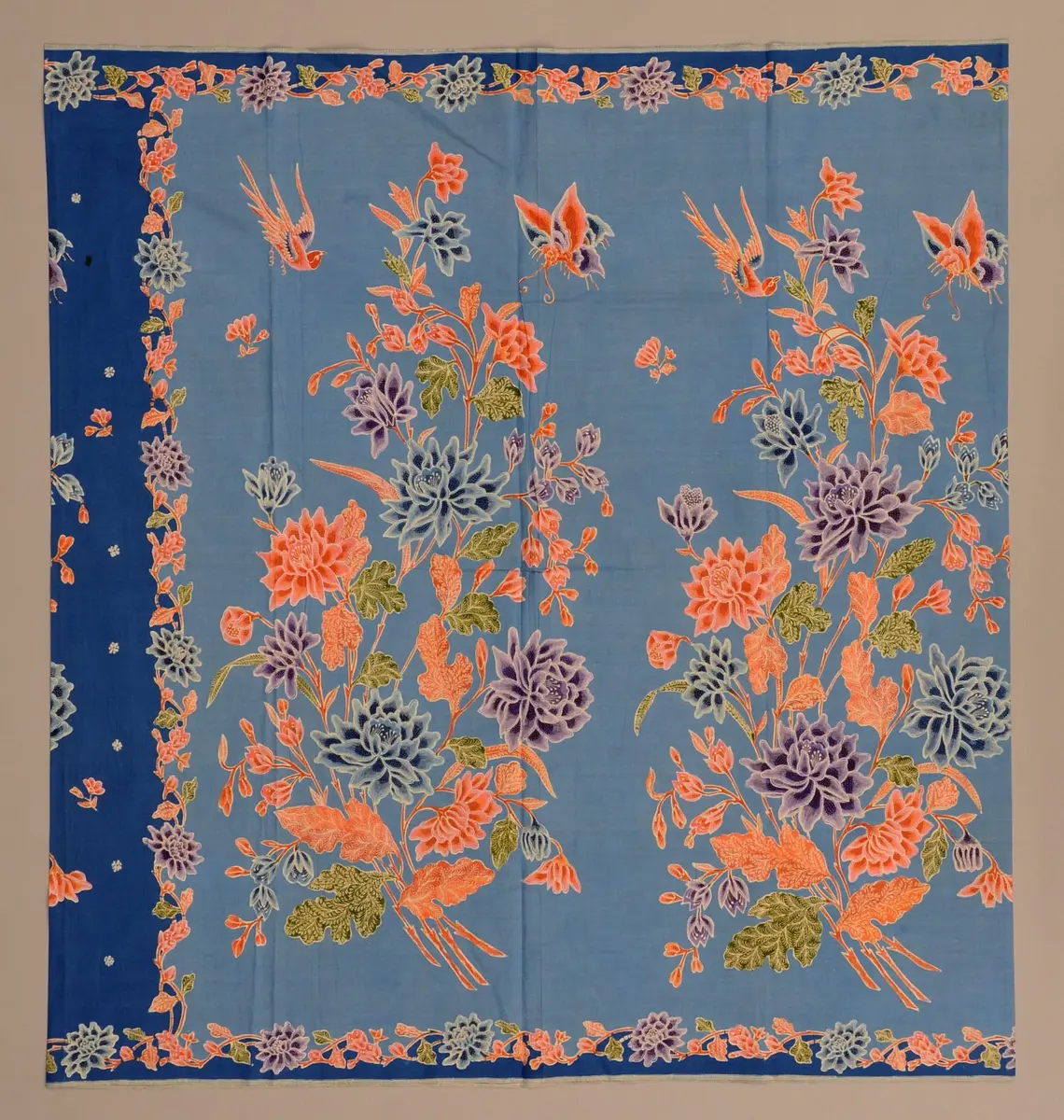 Sarong, Batik