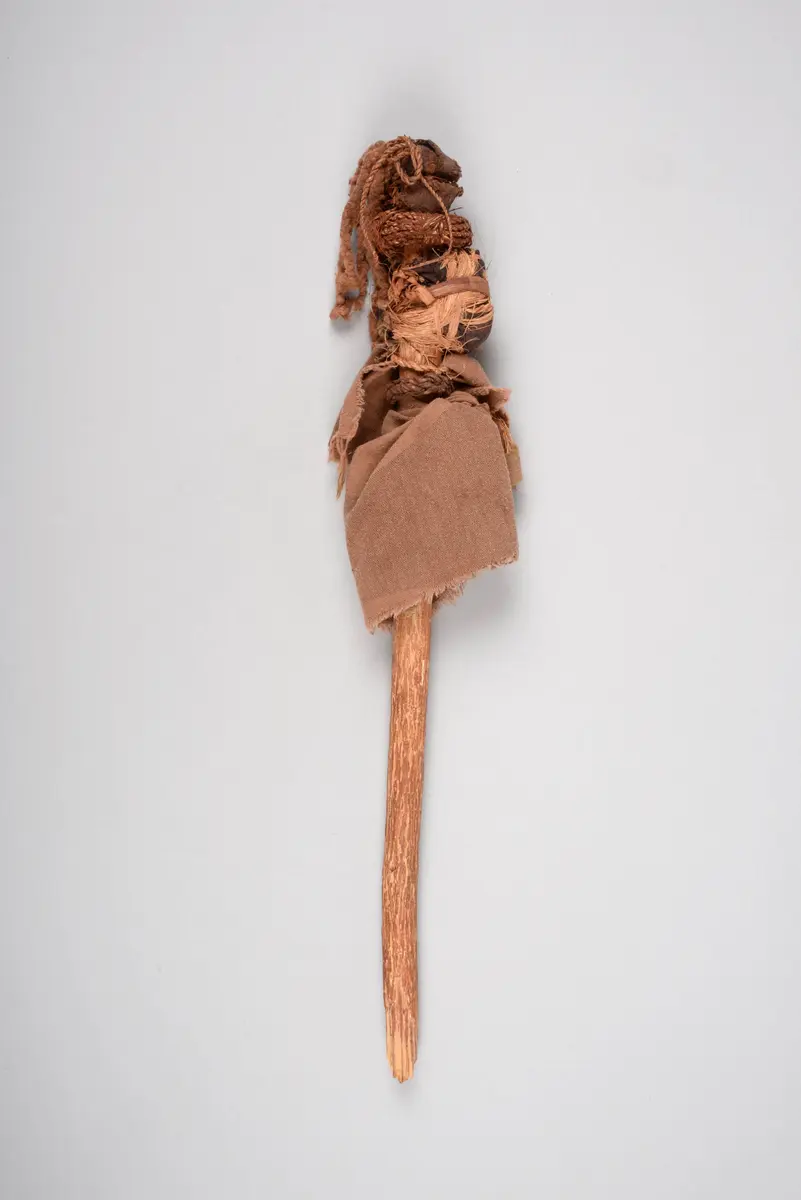 Holzpuppe