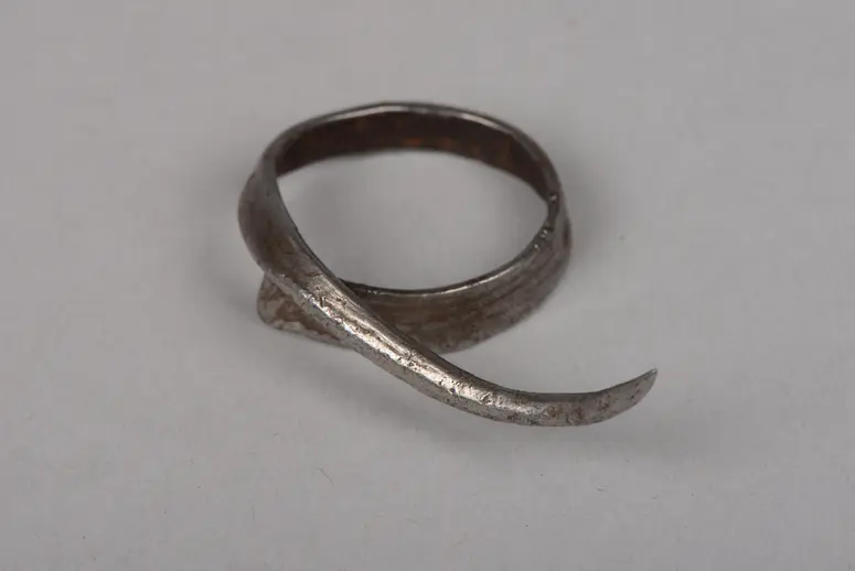Fingerring