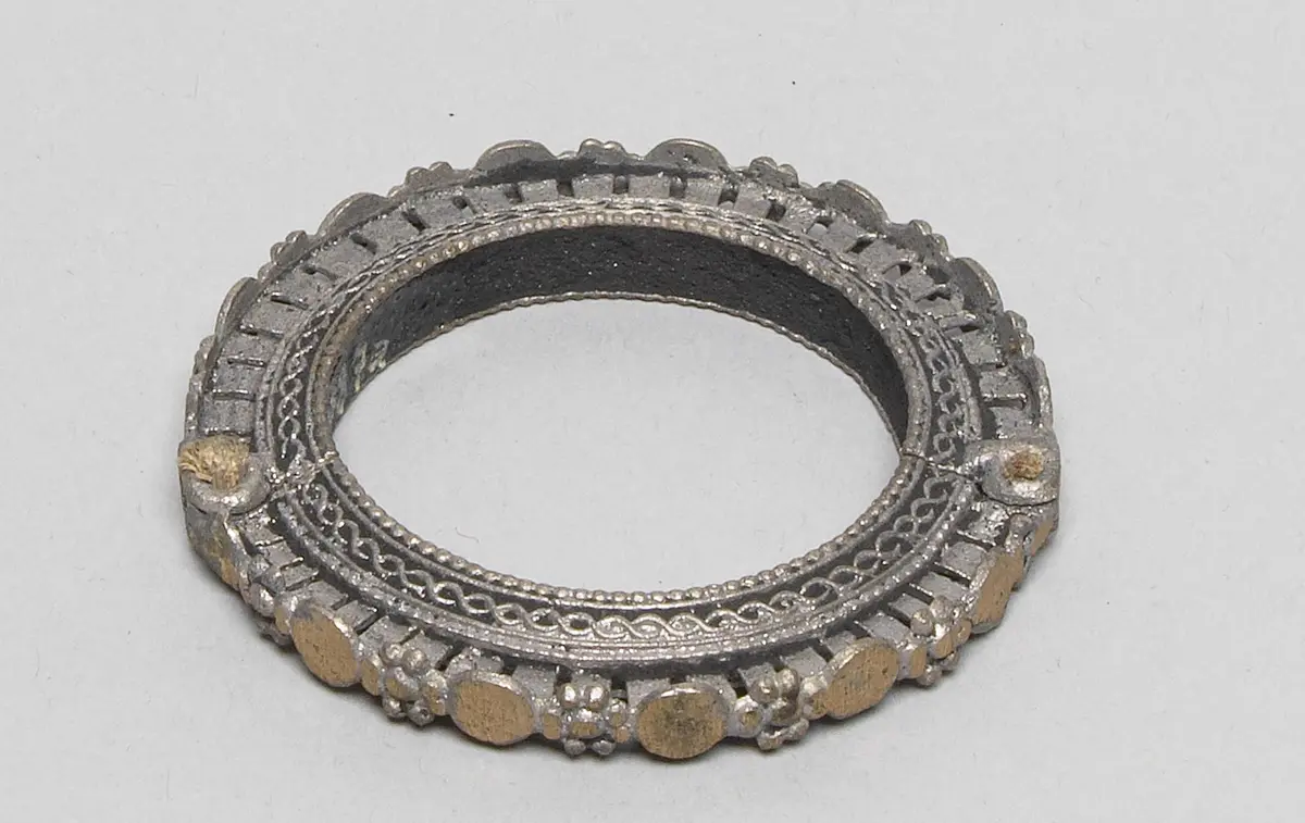 Armschmuck