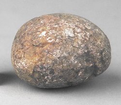 Quartz Pebble