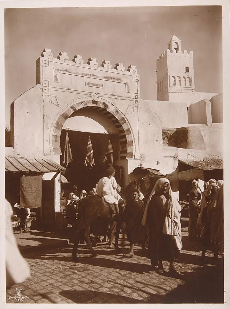 Tor zum Bazar in Tunis