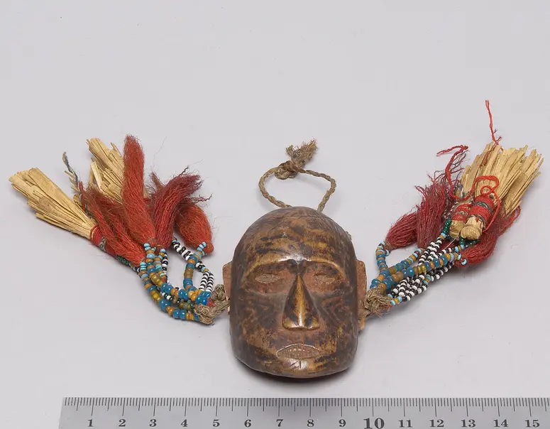Brustschmuck