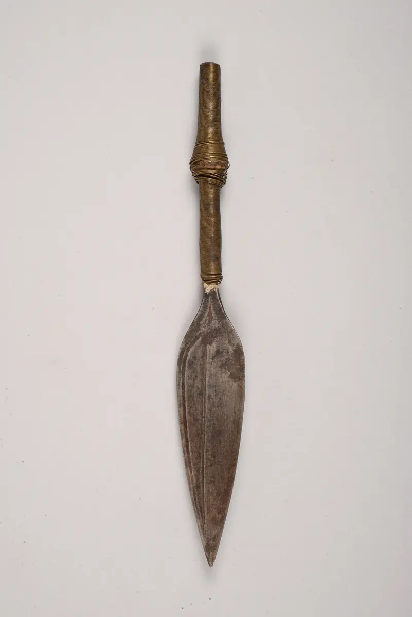 Messer mit Scheide
