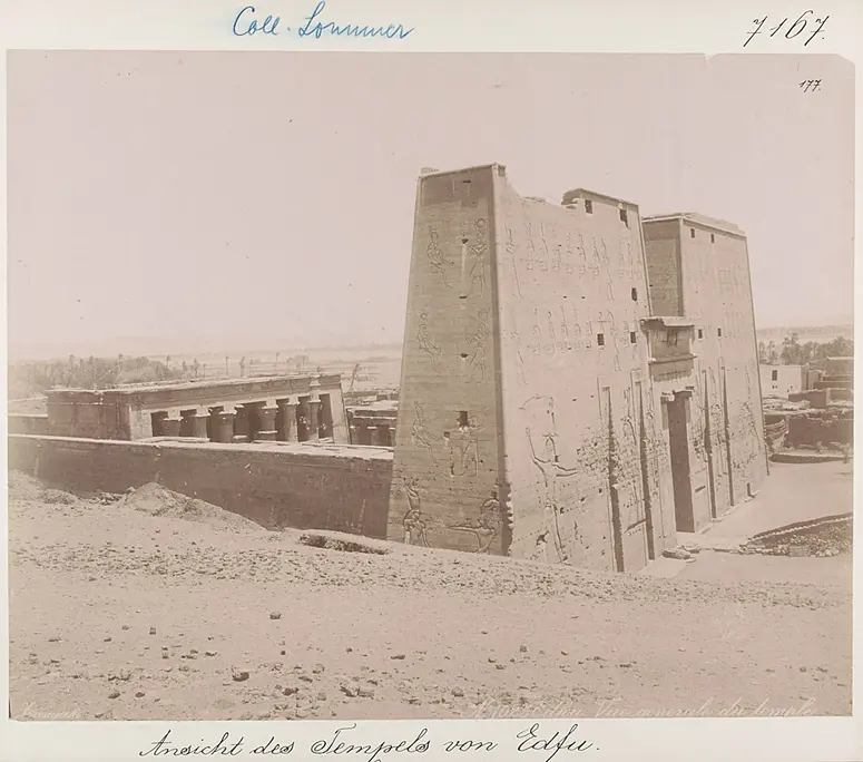 Ansicht des Tempels von Edfu