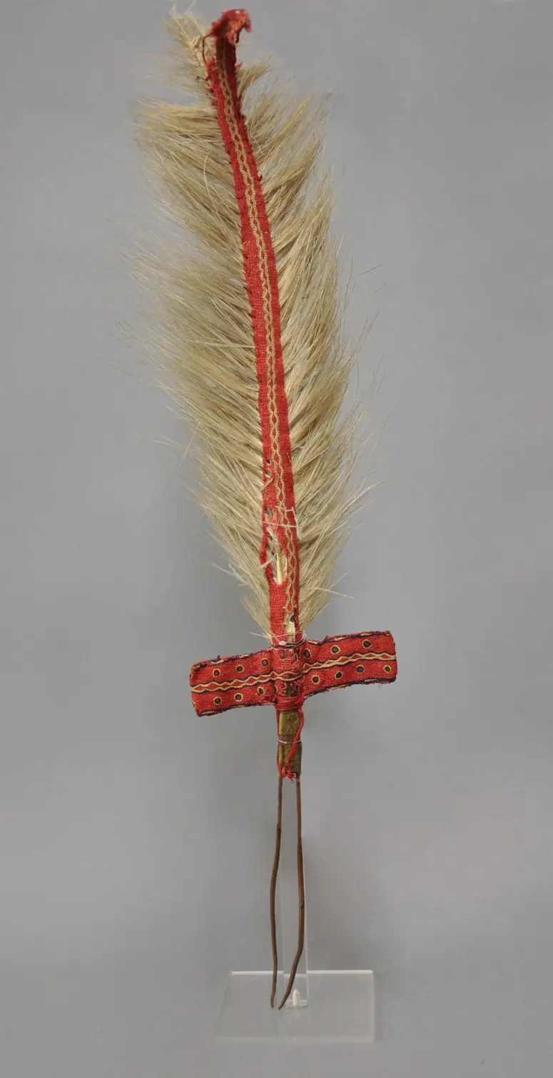 Heroes' feather