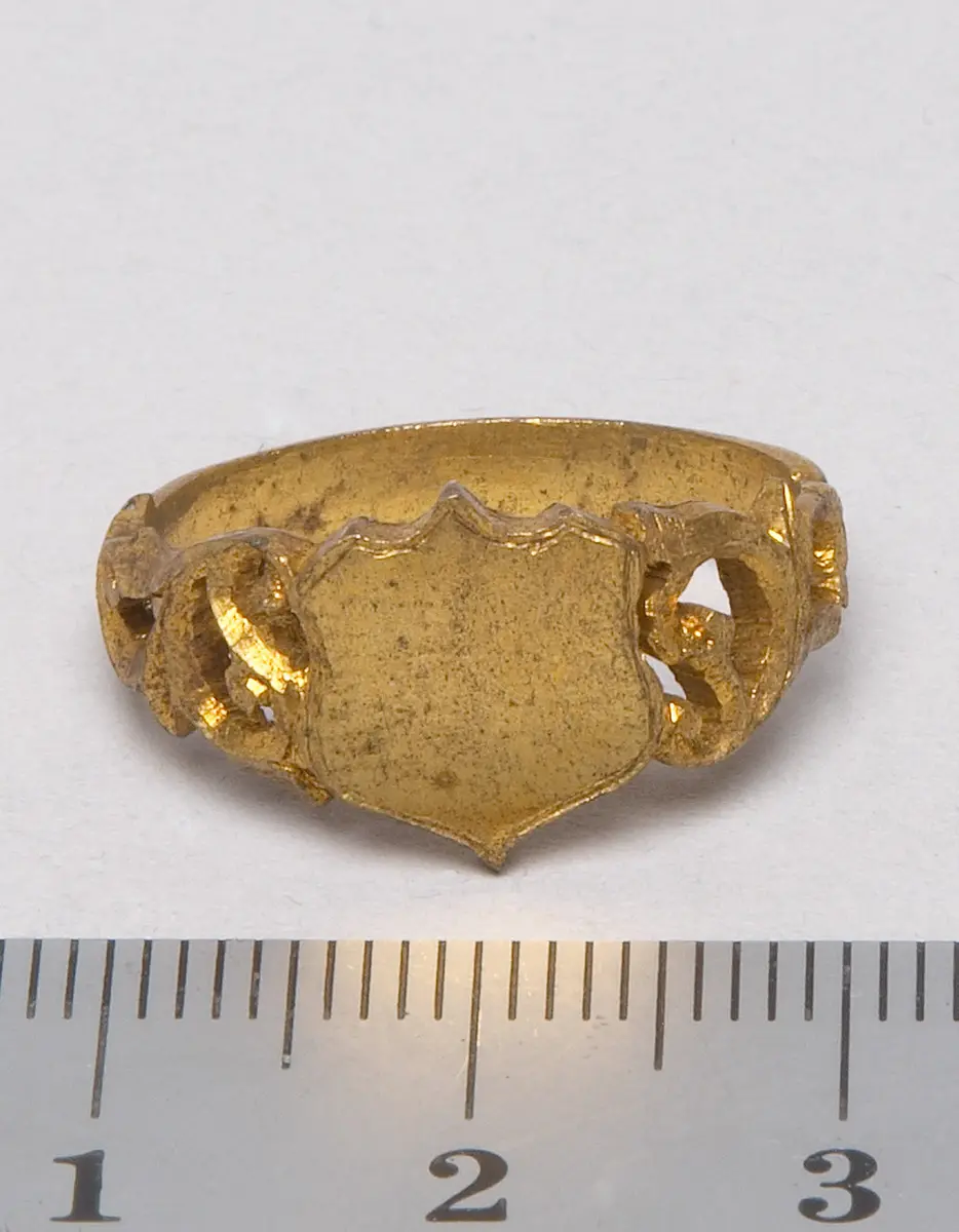 Fingerring