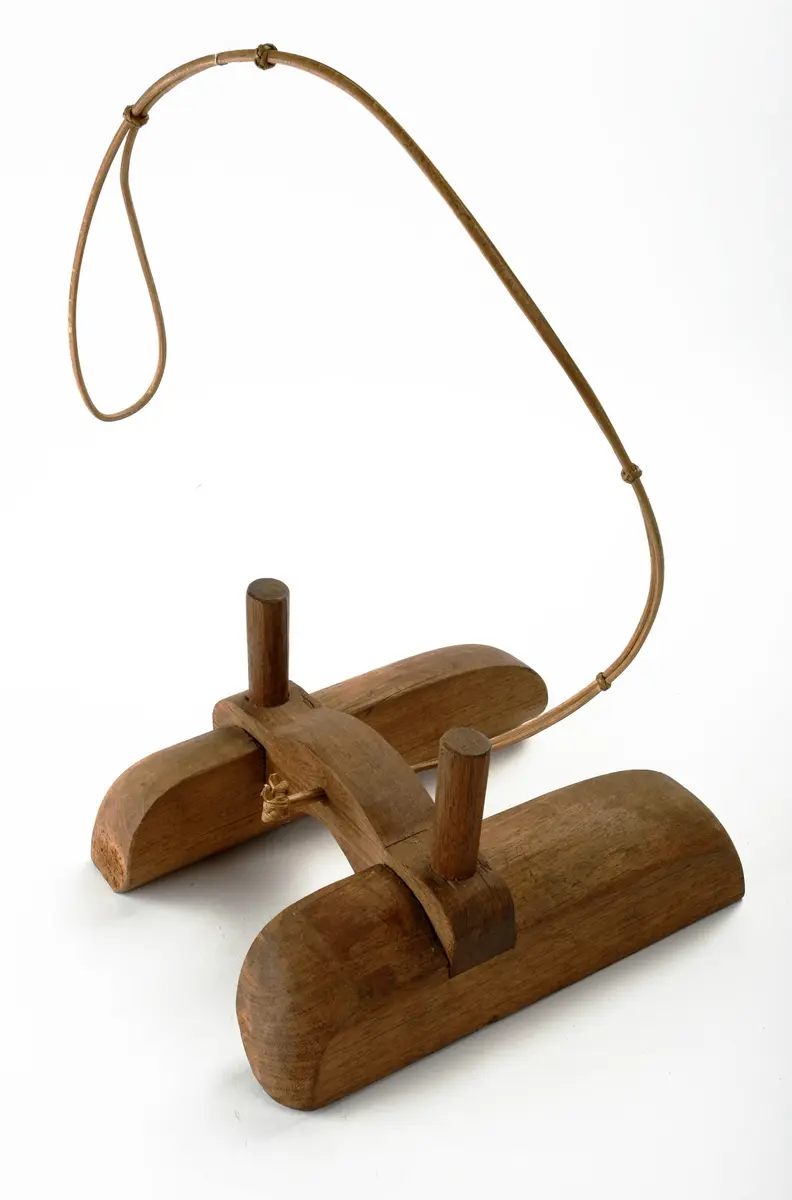 Saddle