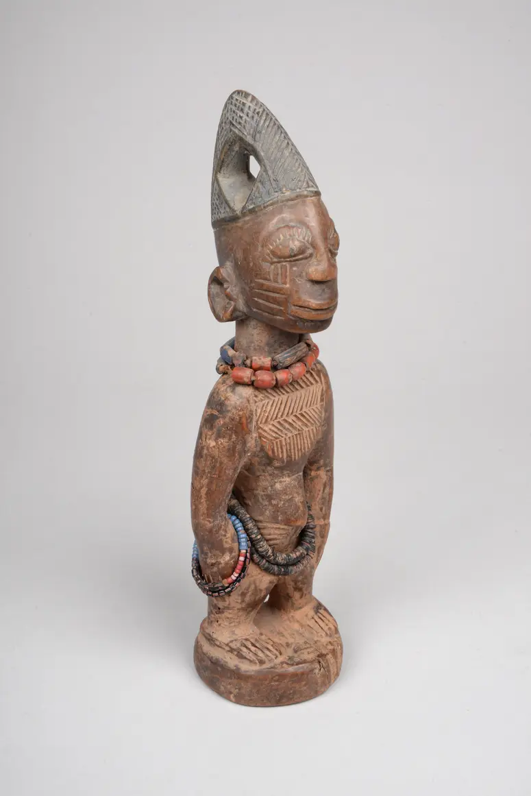 Weibliche Ibeji Zwillingsfigur