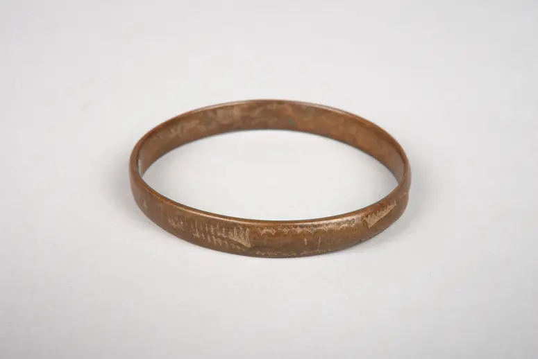 Armband einer verheirateten Frau