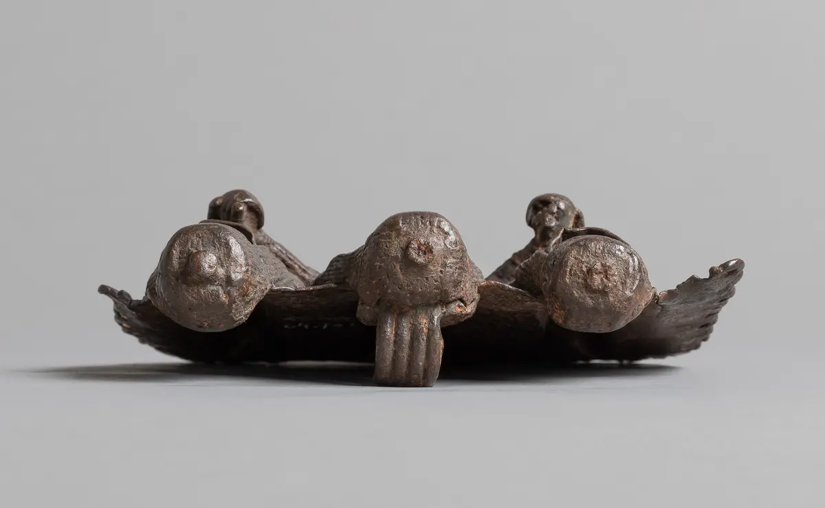 Pendant, Royal Triad