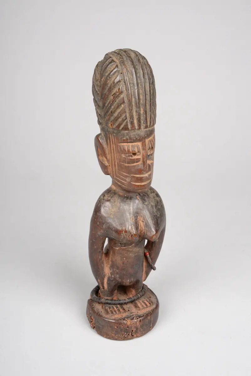 Weibliche Ibeji Zwillingsfigur