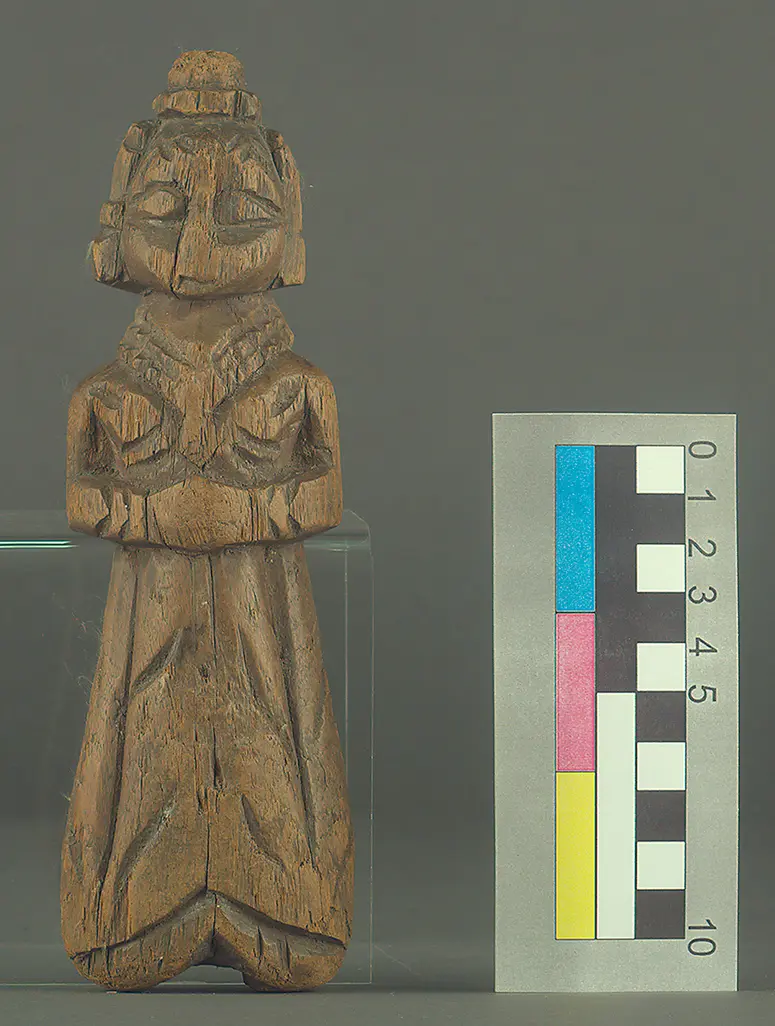 Holzfigur