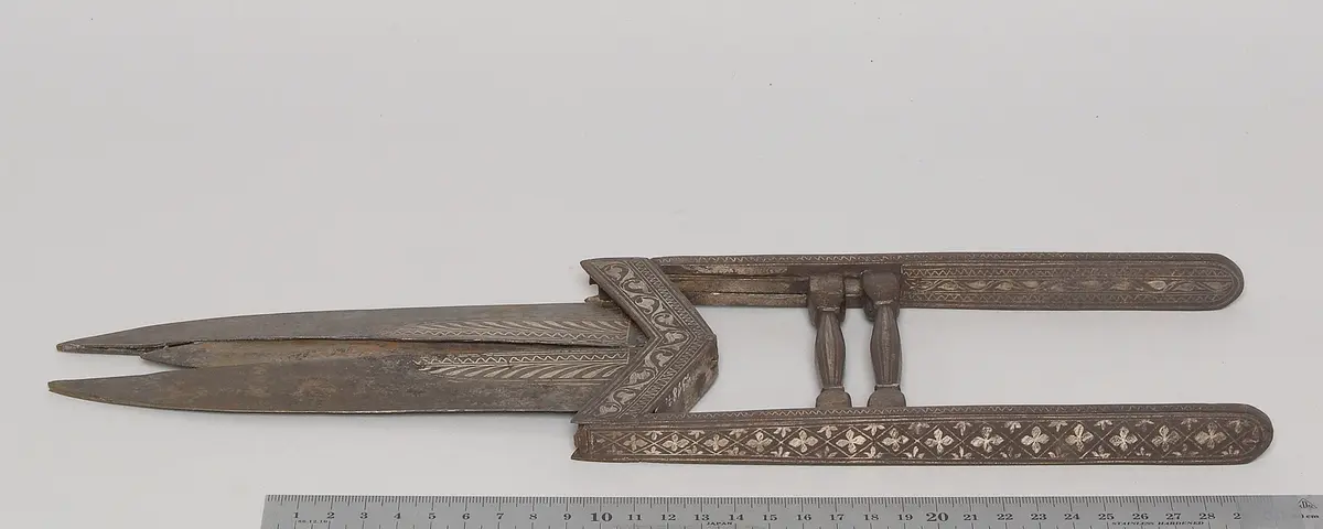 Dolch, Katar