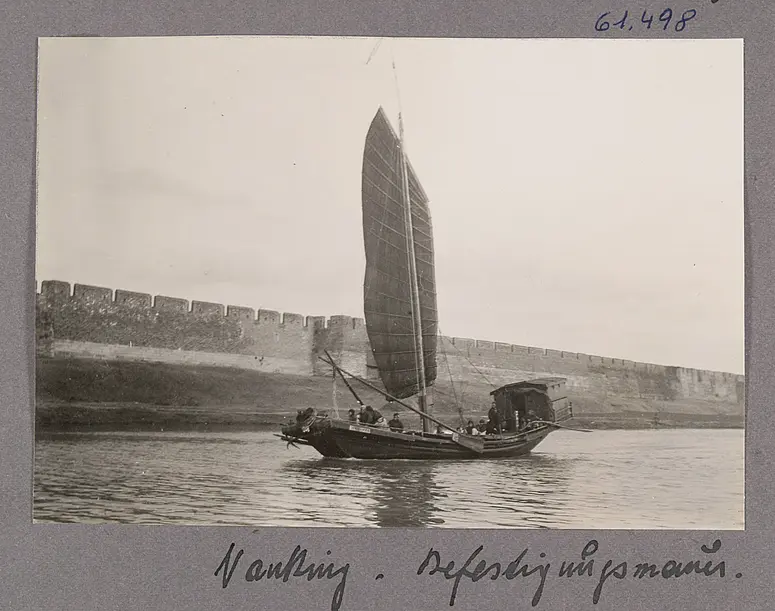 Der Yangtse. Nanjing. Befestigungsmauer