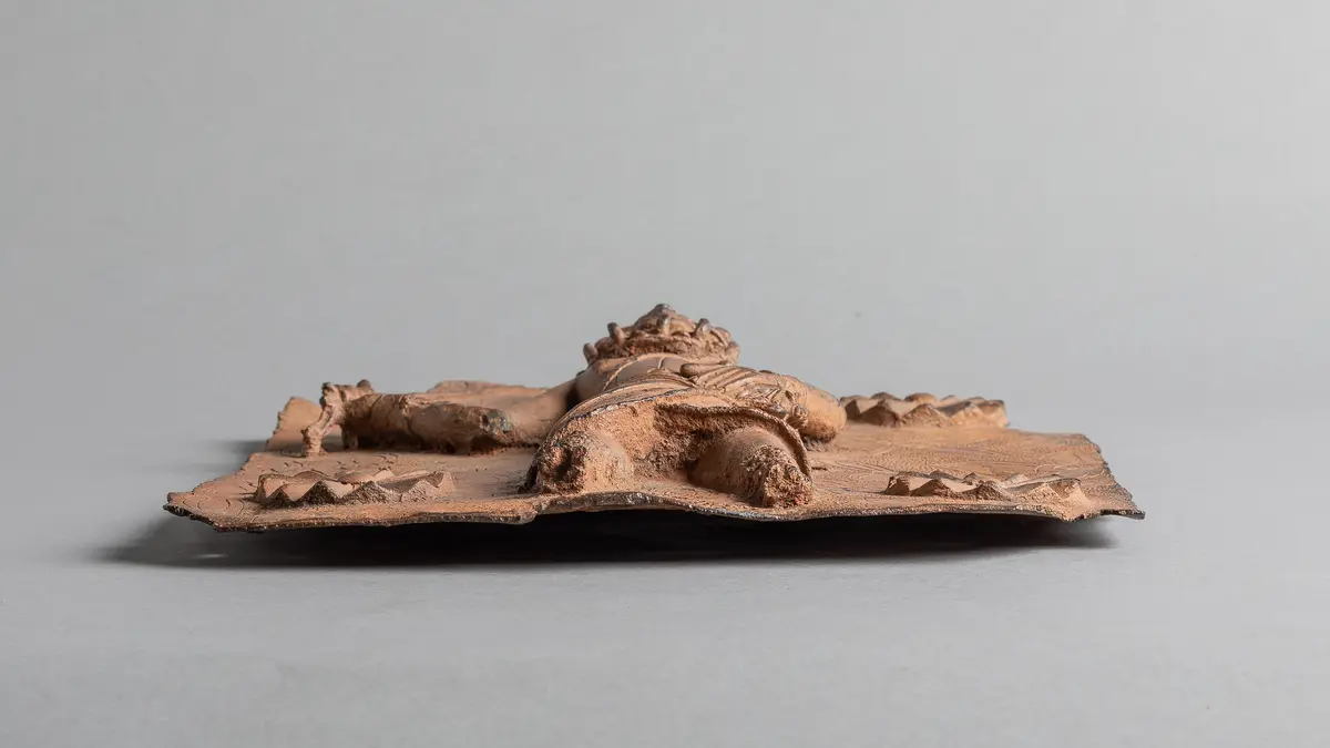 Relief Plaque: Dignitary with Eben Sword