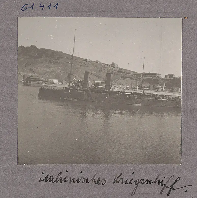 Aden. Italienisches Kriegsschiff
